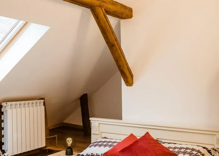 Evu Long Street Apartment *